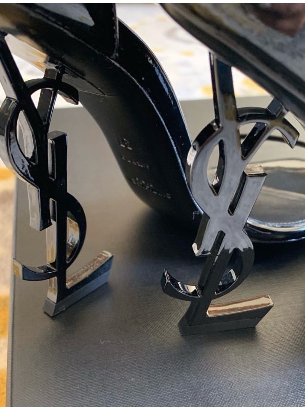 Saint Laurent Black Patent Leather Logo-Heel Strappy Sandals - Picture 2 of 3